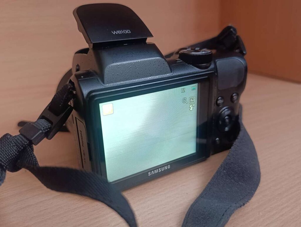 Samsung WB100 - 16.2MP - 26x Zoom - Digital Camera